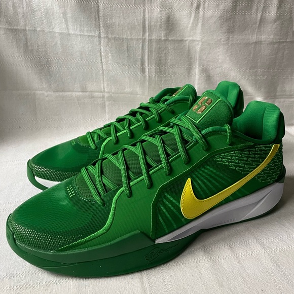 Nike Sabrina 2 Oregon Ducks Women’s Sz 14.5/ Mens Sz 13 Green Yellow HQ4344-300